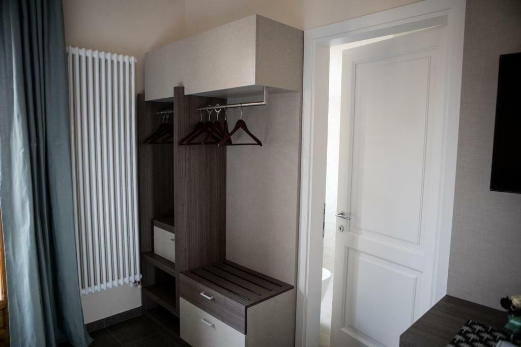 G&G Firenze Suites B&B מראה חיצוני תמונה