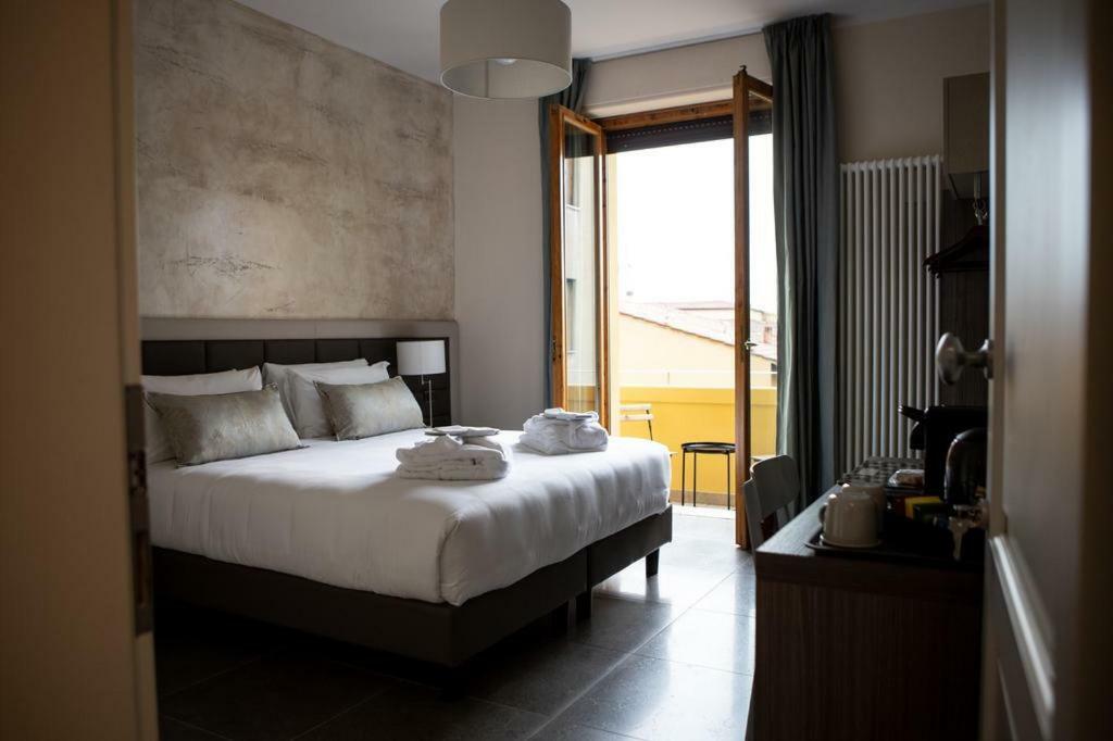 G&G Firenze Suites B&B מראה חיצוני תמונה
