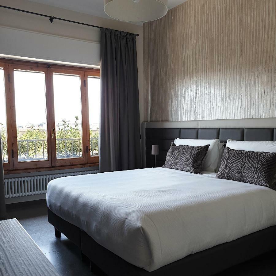 G&G Firenze Suites B&B מראה חיצוני תמונה